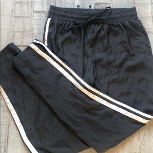 American Eagle lounge track pant